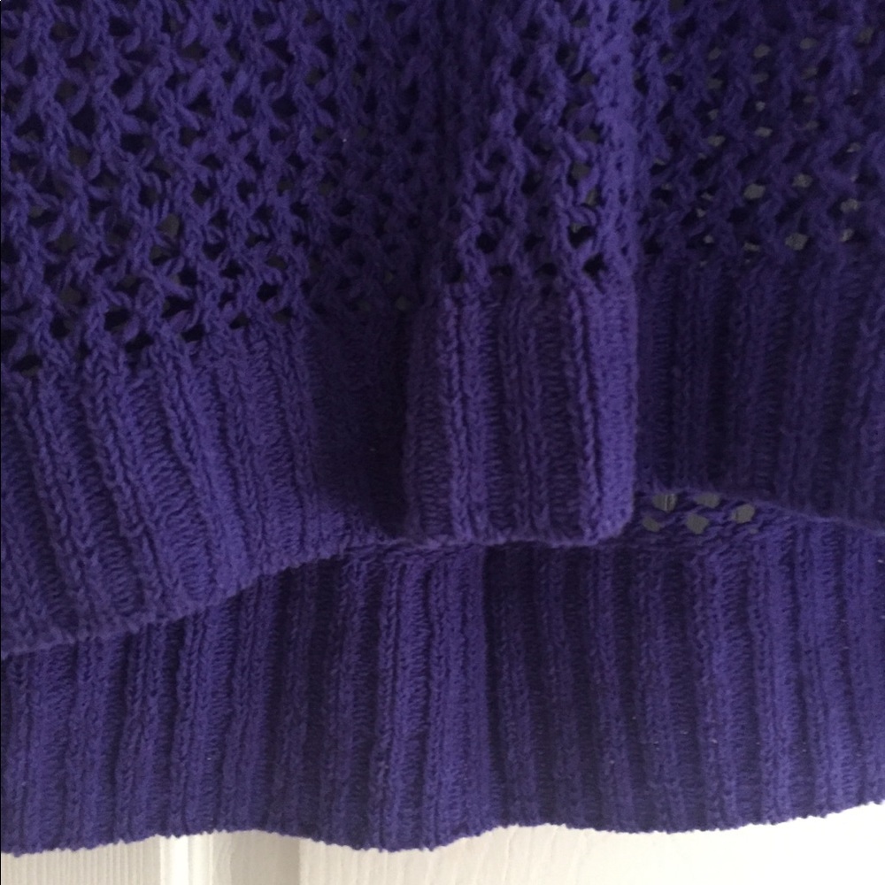 Sweater - Picture 4 of 7